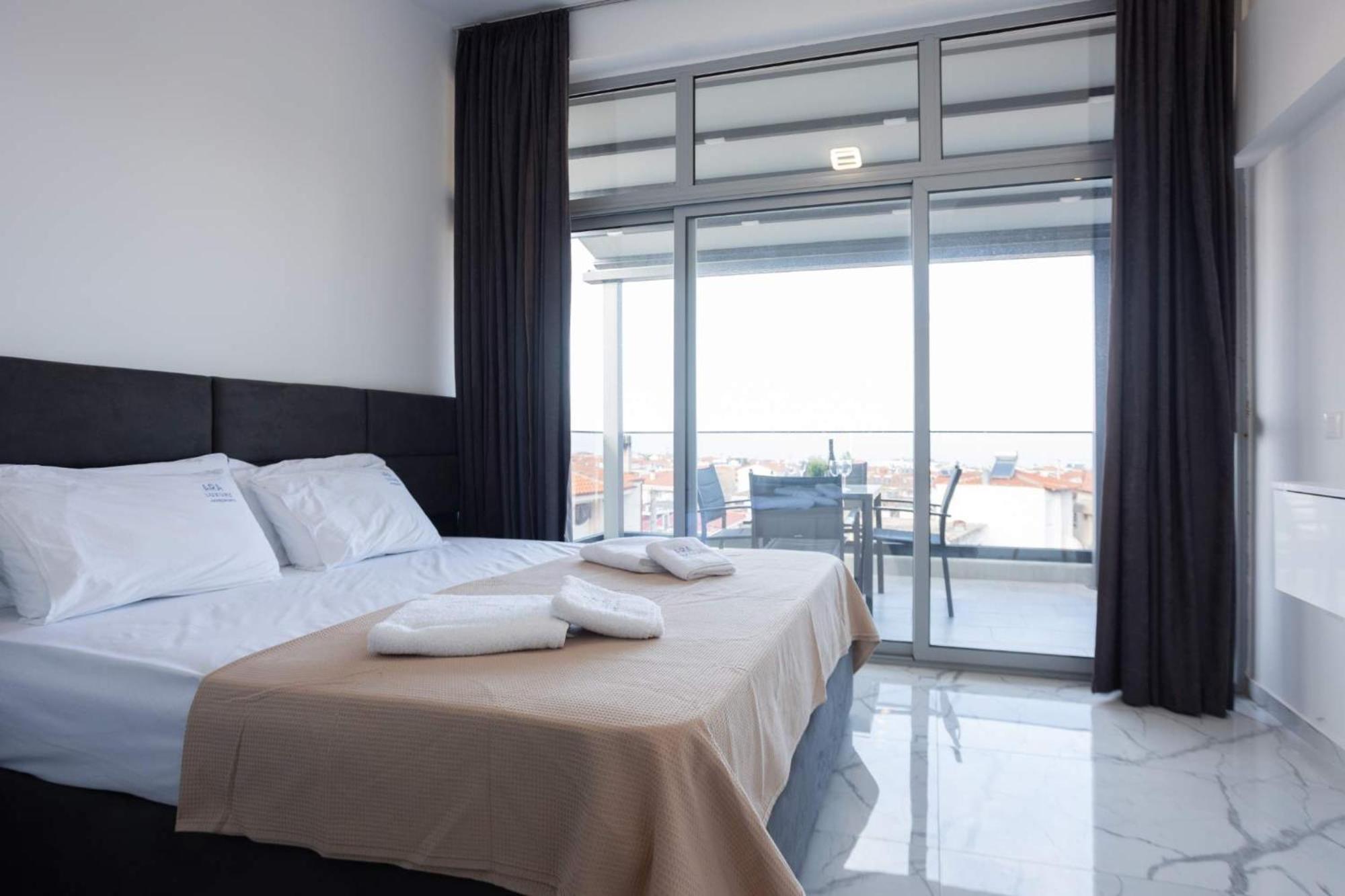Avgerinos Apartments Polychrono Dış mekan fotoğraf