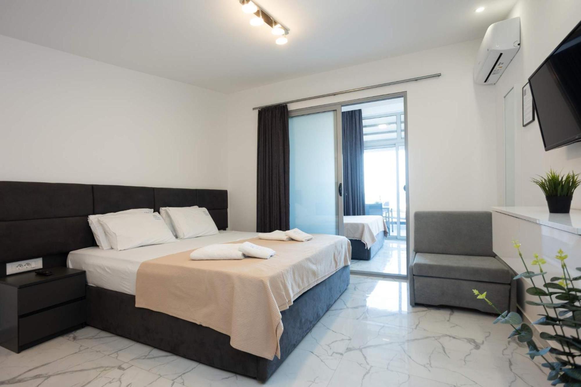 Avgerinos Apartments Polychrono Dış mekan fotoğraf