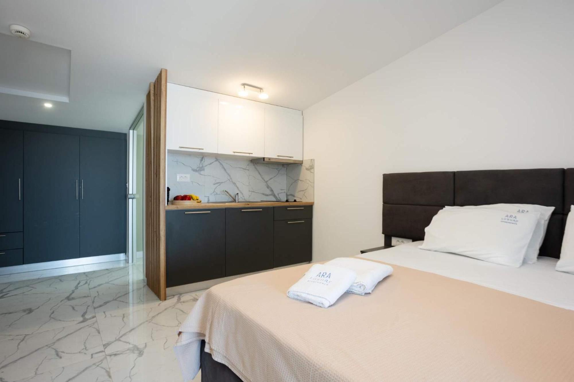 Avgerinos Apartments Polychrono Dış mekan fotoğraf